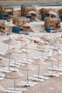 شقق بأسعار رخيصة في ليمان، كونيالتي