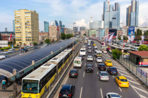 واحد های مسکونی فروشی با قیمت مناسب، نزدیک به متروبوس در استانبول